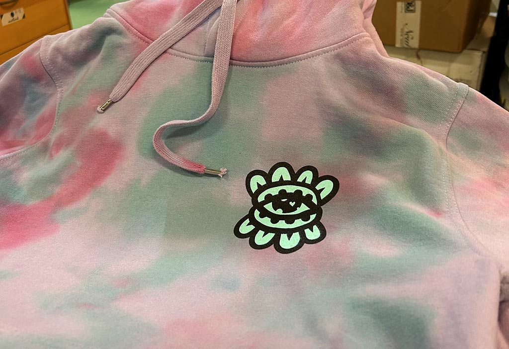 Tryck på hoodie med Screentryck